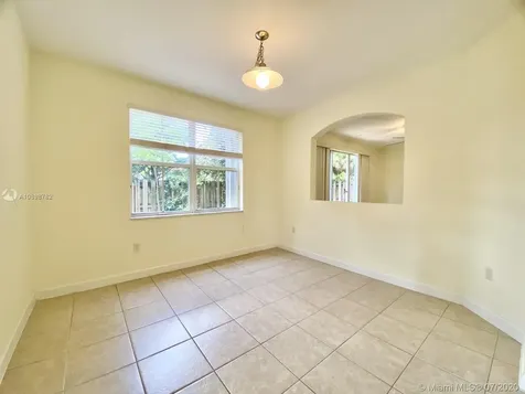 11091 NW 87th Lane Doral FL 33178
