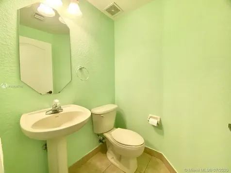 11091 NW 87th Lane Doral FL 33178