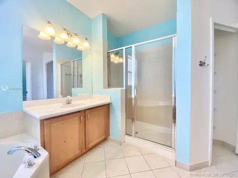 11091 NW 87th Lane Doral FL 33178