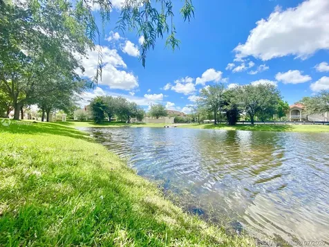 11091 NW 87th Lane Doral FL 33178