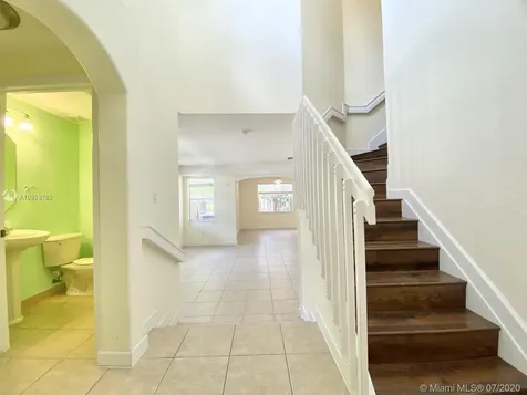 11091 NW 87th Lane Doral FL 33178