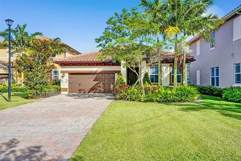 8640 Lakeside Bend Parkland FL 33076