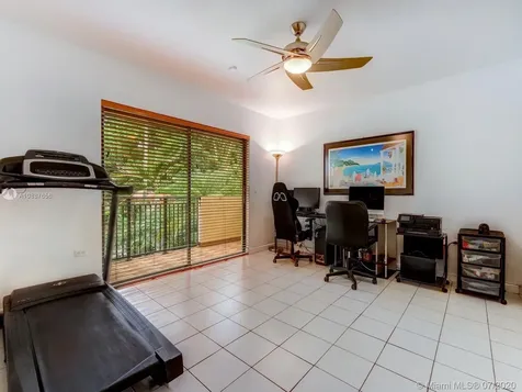 541 Barbarossa Avenue Coral Gables FL 33146
