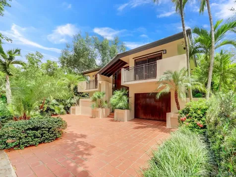 541 Barbarossa Avenue Coral Gables FL 33146