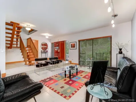 541 Barbarossa Avenue Coral Gables FL 33146