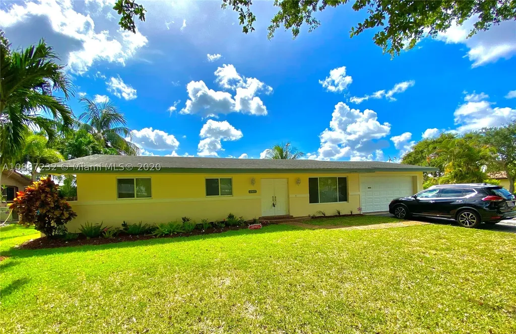 1060 NW 75th Avenue Plantation FL 33313