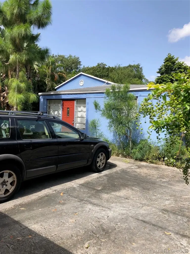 8290 NE 4th Avenue Miami FL 33138