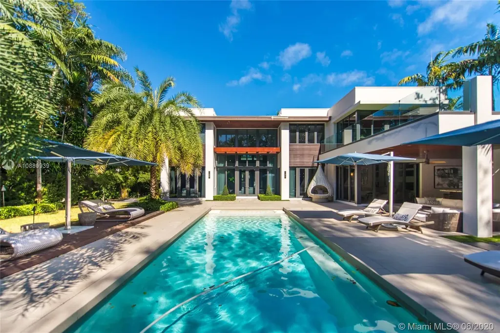 3812 Park Avenue Miami FL 33133