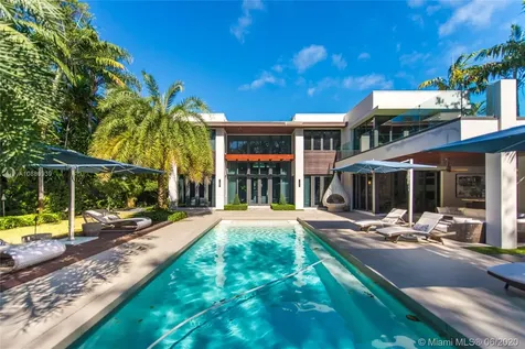 3812 Park Avenue Miami FL 33133