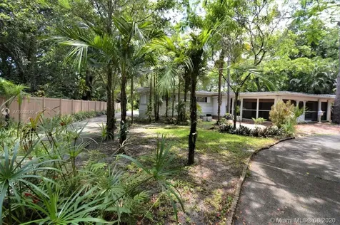 4230 SW 7th Street Plantation FL 33317