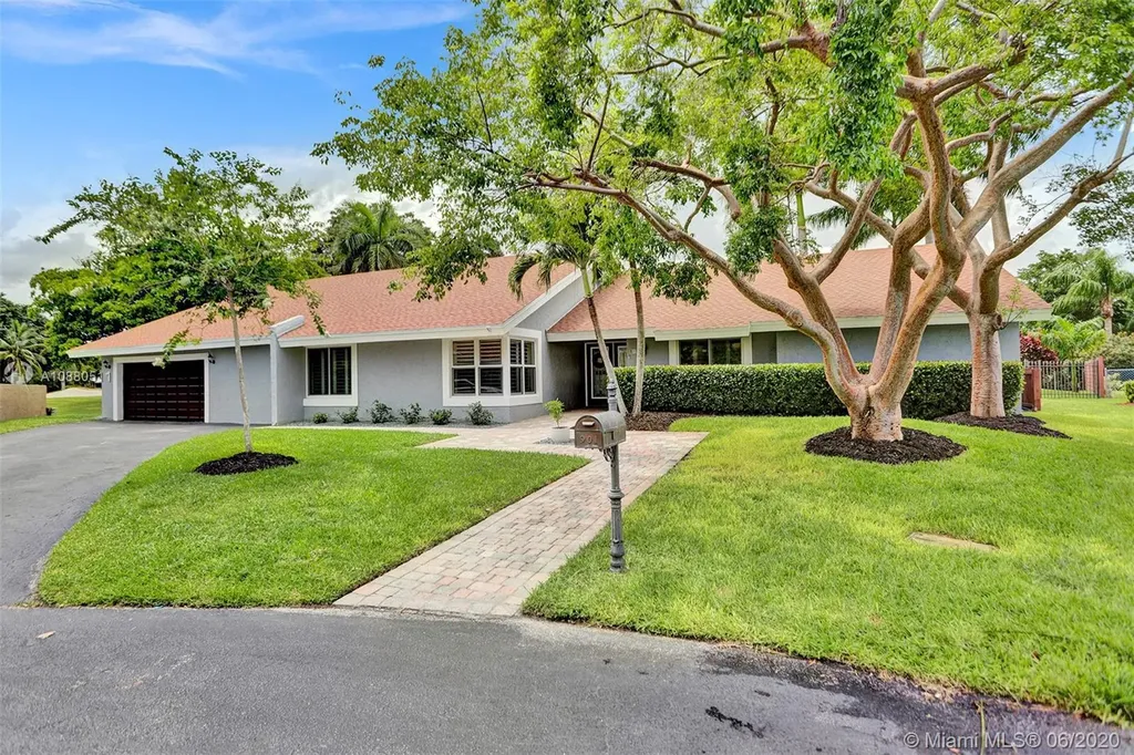901 Bayberry Point Drive Plantation FL 33324
