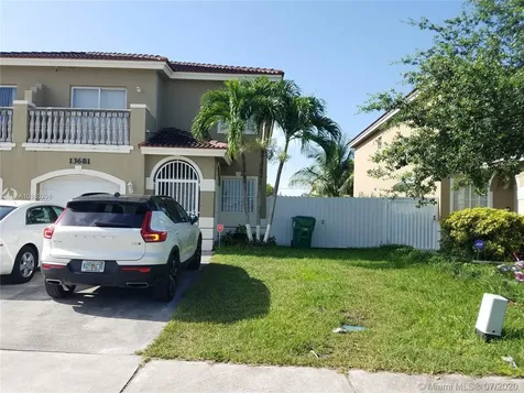 13681 SW 260th Lane Homestead FL 33032