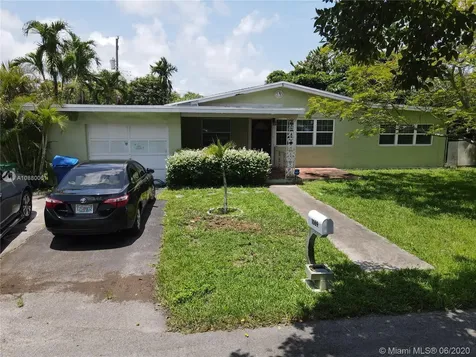 1069 NE 109th Street Miami FL 33161