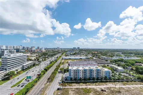 19700 W Dixie Highway Miami FL 33180