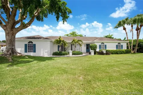 15505 SW 77th Court Palmetto Bay FL 33157