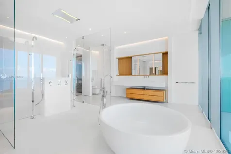 360 Ocean Drive Key Biscayne FL 33149