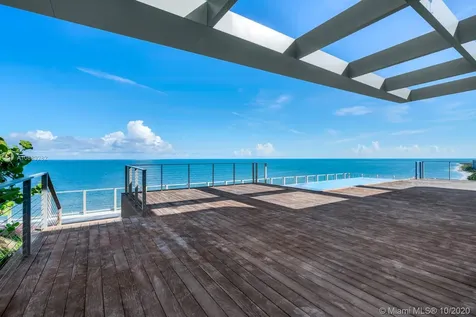 360 Ocean Drive Key Biscayne FL 33149