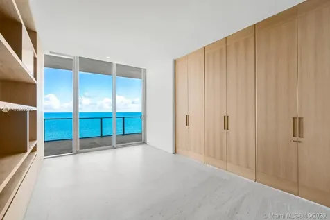 360 Ocean Drive Key Biscayne FL 33149