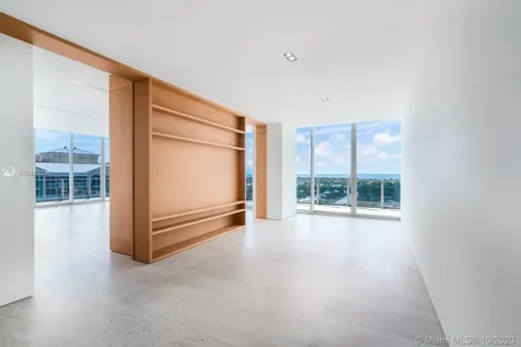 360 Ocean Drive Key Biscayne FL 33149