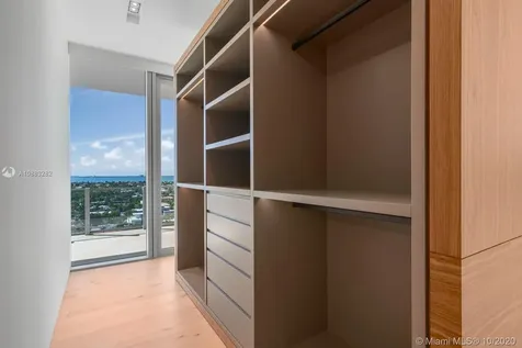 360 Ocean Drive Key Biscayne FL 33149