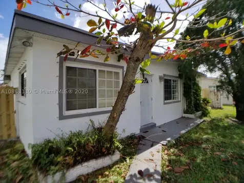 4041 SW 59th Avenue West Park FL 33023