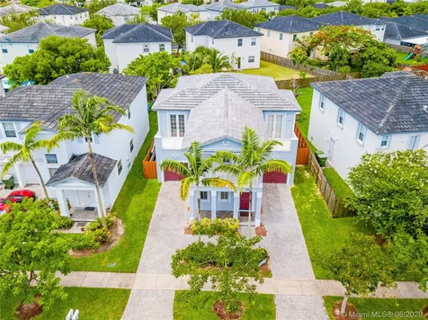 2914 NE 2nd Drive Homestead FL 33033