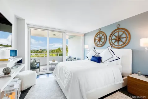400 S Pointe Drive Miami Beach FL 33139