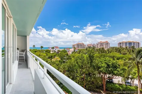 400 S Pointe Drive Miami Beach FL 33139