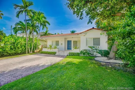 3564 Crystal Court Miami FL 33133
