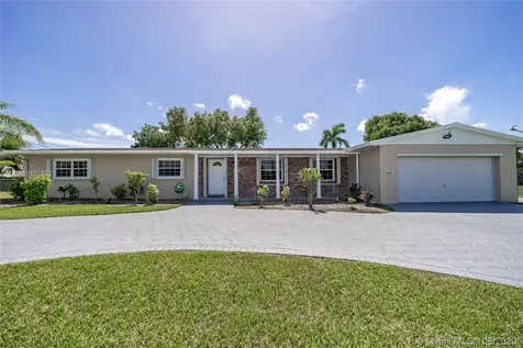 18550 SW 87th Avenue Cutler Bay FL 33157