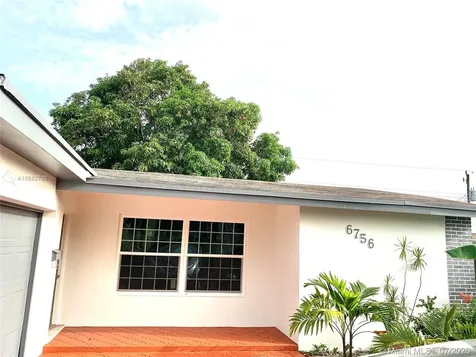 6756 SW 34th Court Miramar FL 33023