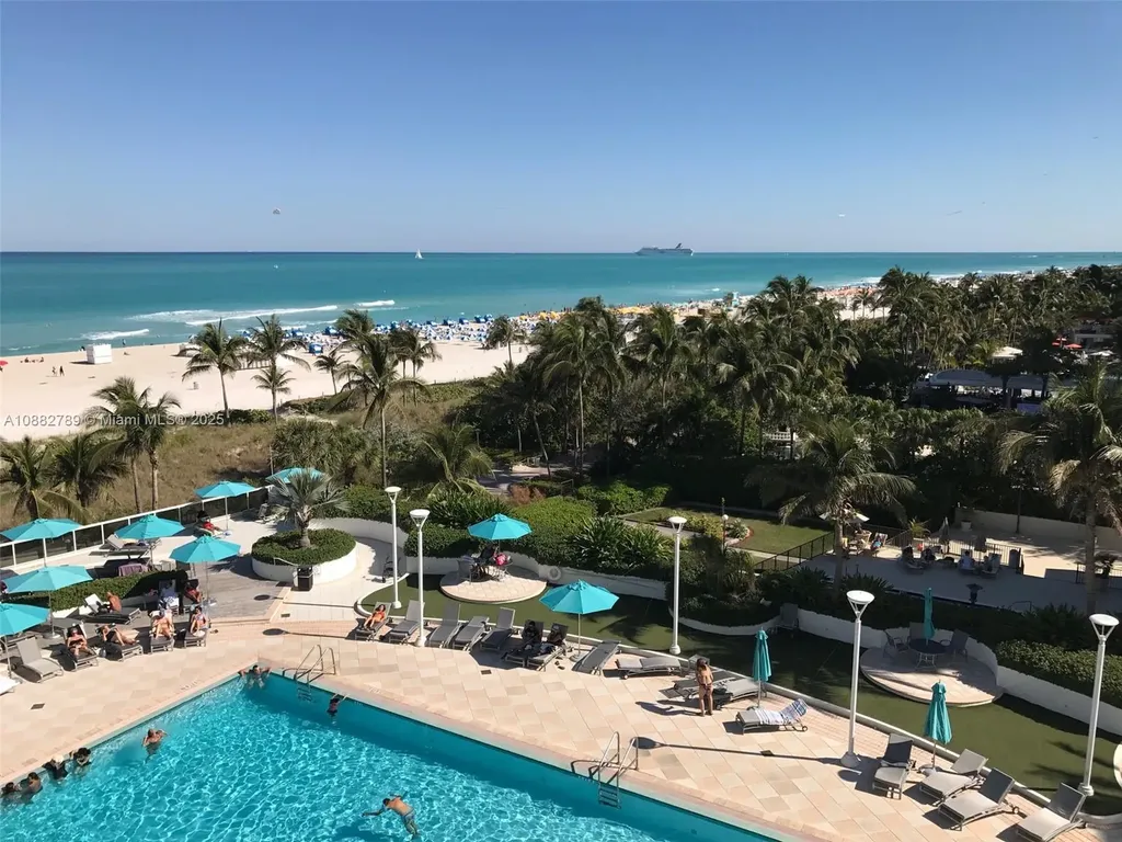 100 Lincoln Road Miami Beach FL 33139
