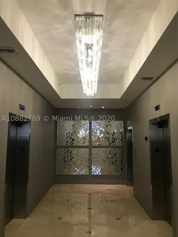 100 Lincoln Road Miami Beach FL 33139