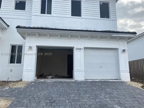 20581 SW 79th Court Cutler Bay FL 33189