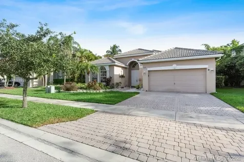 16179 SW 14th Street Pembroke Pines FL 33027
