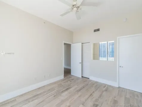 3470 E Coast Avenue Miami FL 33137