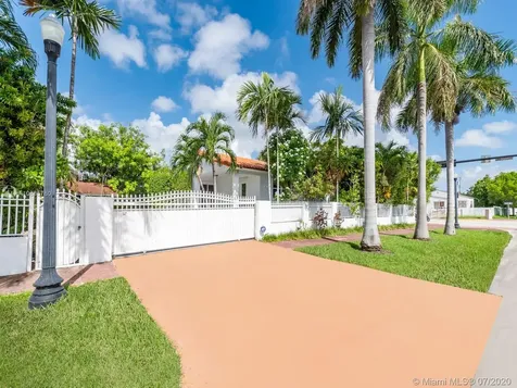 1300 71st Street Miami Beach FL 33141