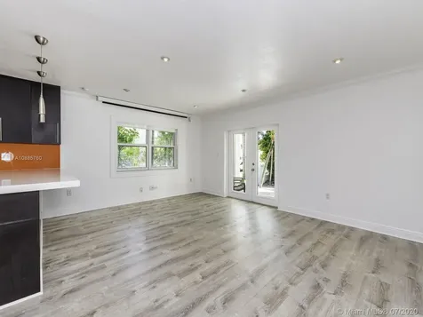 1300 71st Street Miami Beach FL 33141
