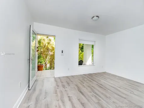 1300 71st Street Miami Beach FL 33141
