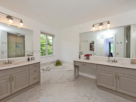 1243 Skylark Drive Weston FL 33327
