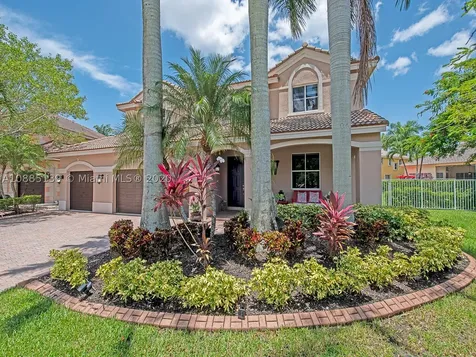 1243 Skylark Drive Weston FL 33327