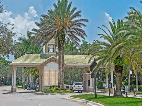 1243 Skylark Drive Weston FL 33327
