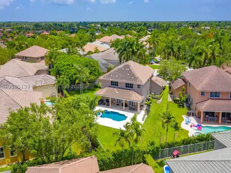1243 Skylark Drive Weston FL 33327