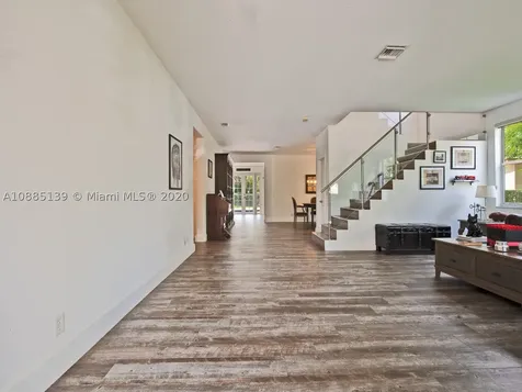 1243 Skylark Drive Weston FL 33327