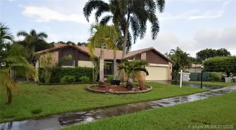 6530 W Falcons Lea Drive Davie FL 33331