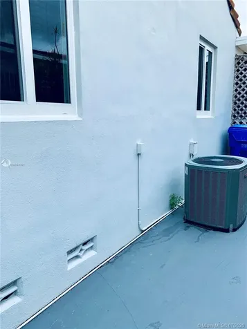 3450 NW 20th Street Miami FL 33142