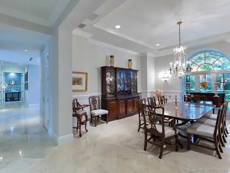 535 Casuarina Concourse Coral Gables FL 33143