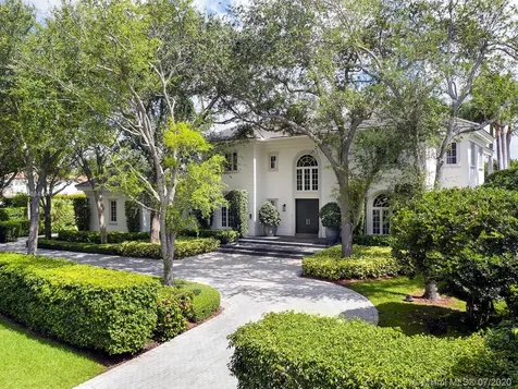 535 Casuarina Concourse Coral Gables FL 33143
