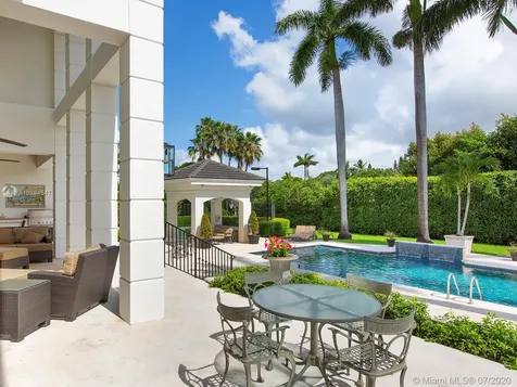 535 Casuarina Concourse Coral Gables FL 33143