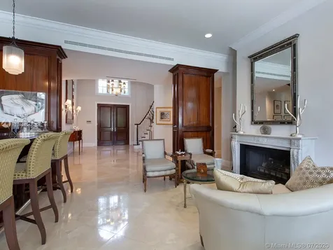 535 Casuarina Concourse Coral Gables FL 33143